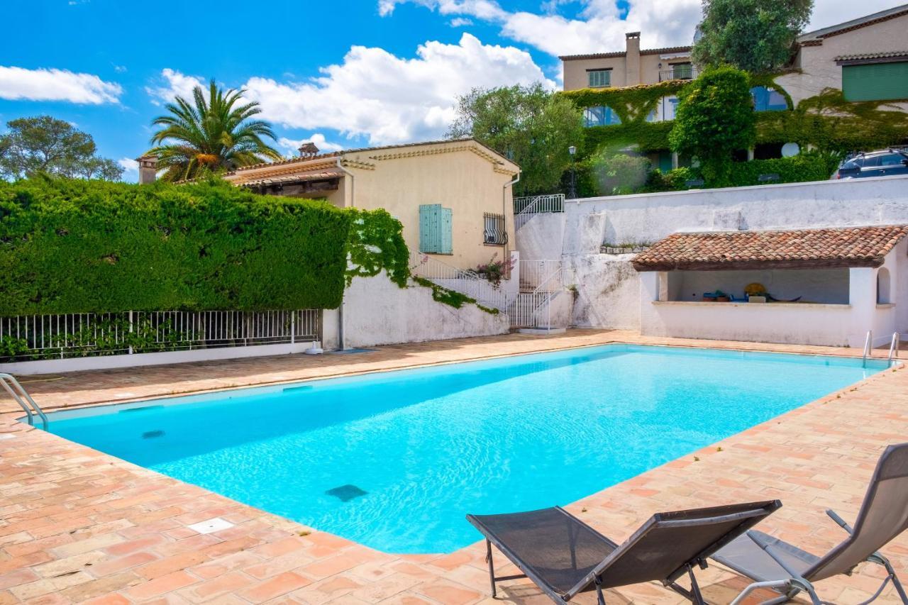 Bas De Villa, Piscine, 3 Etoiles Saint-Paul-de-Vence Exterior foto